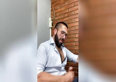 Hot verbal argentinian guy cums