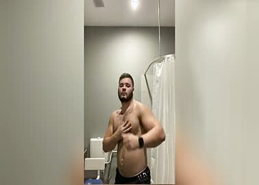 ryan_is_nude