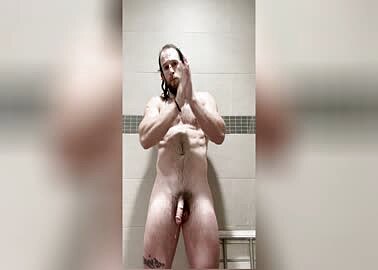 PREMIUM BEEF TIMEShower scenesI want someone on their knees looking up at me next time