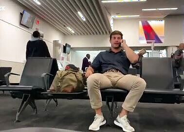 Airport bulge spreading clear view