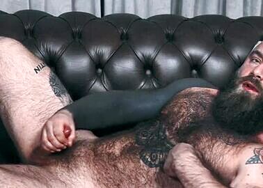 Baby bear jerks off