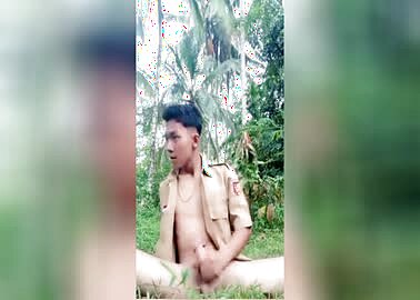 In the forestcan someone hear me cum