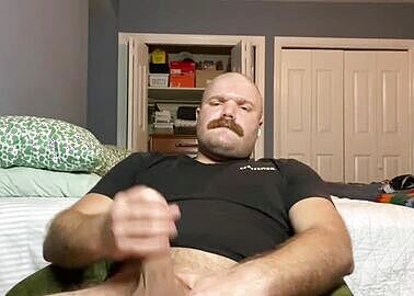Beefy With Hot Cock SG 3