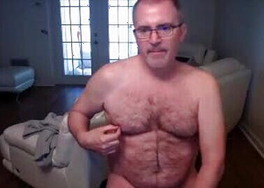 Cute Stocky Dad Cums