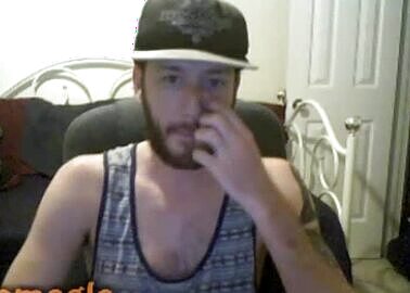 big dick jerks on webcam