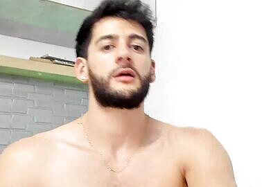mrhardthrobber71