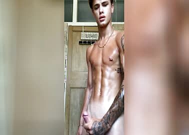Big dick team tattooedtwink6 cumming