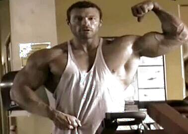 Bodybuilder daddy cum