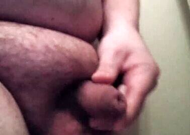 Superchub Pissing with His Hot Cock and Xxlfupa