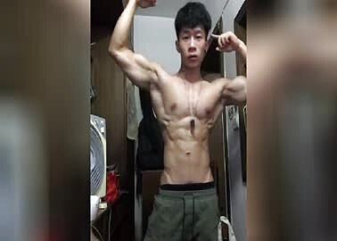 Chinese extreme college bodybuider baited and cum
