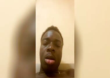 Raymond 23yo from Turkey