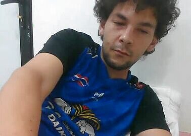 Dillen 26yo from Vietnam