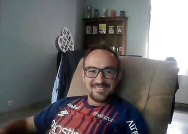Laurent 38yo from France