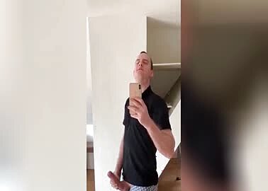 Big dicked nerd shows off