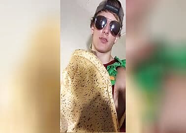 Bro shows a little snippet of his Halloween costume