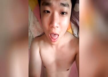 Ujin 24yo from Korea