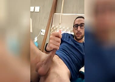 Adam 28yo from Egypt
