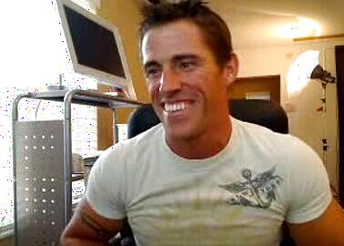 Hot guy having fun on Webcam