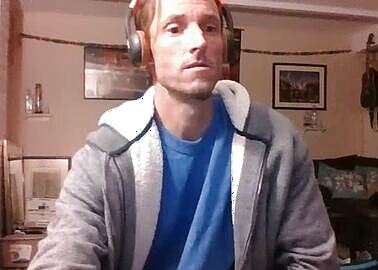 Jacking my ginger dick