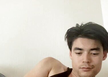 Yuki 24yo from Japan