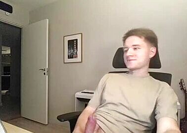 Oliver 22yo from the USA