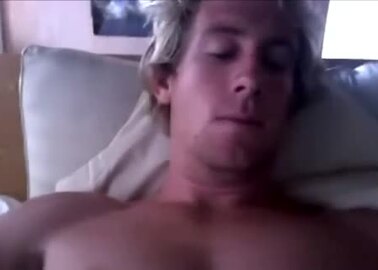 Aussie Surfer Stealth Wank