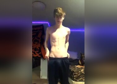 hottie jerk with massive cumshot